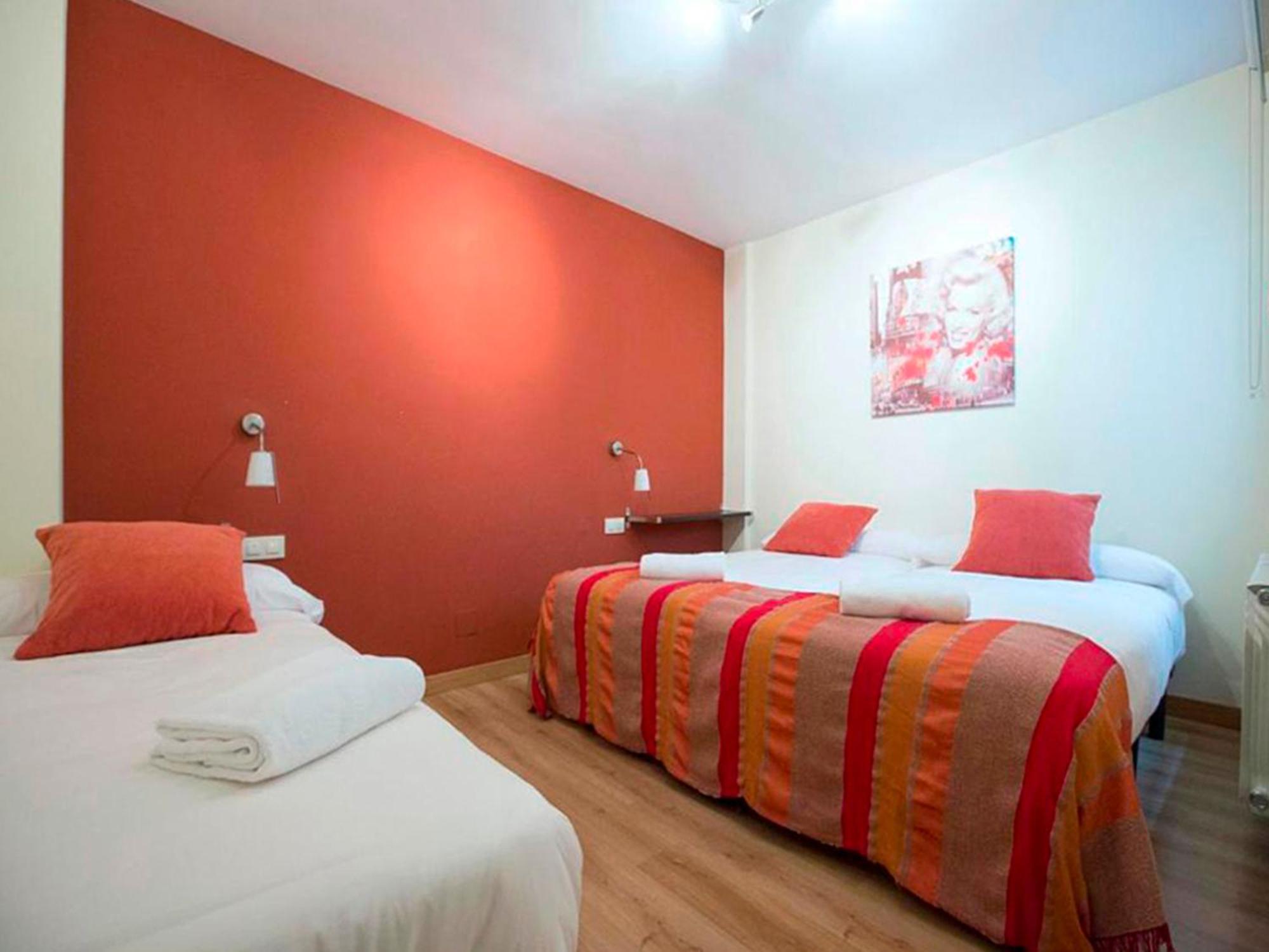 Apartamentos Senorio De Haro 3000 Exterior photo